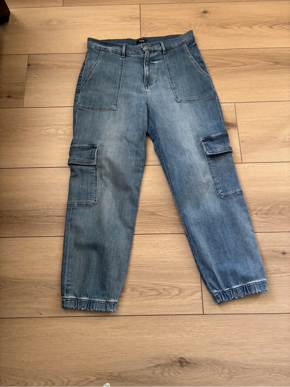 Express High-Rise Light Blue Women's Cargo Jeans